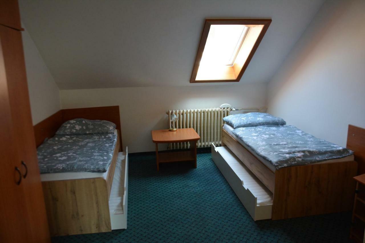 Hotel Nerudova Six Koszyce Zewnętrze zdjęcie